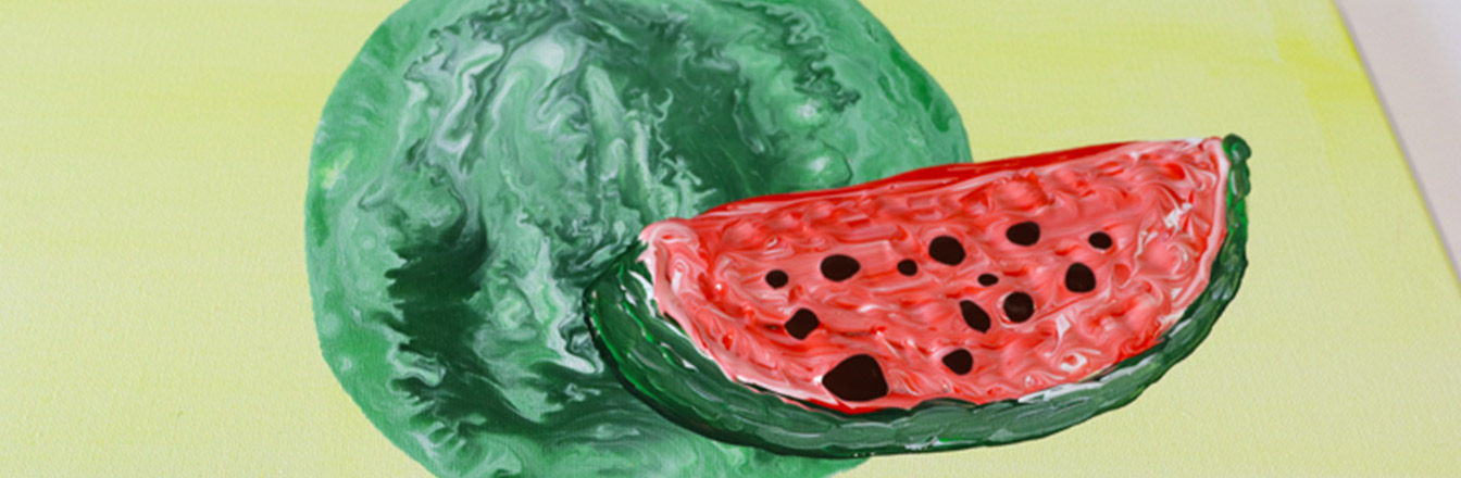 How to Make Art with Fluid Free-Flow Acrylic Paints