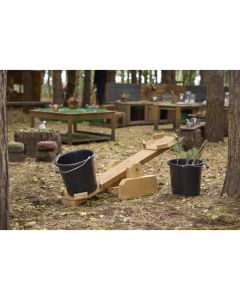 GIANT BALANCE SCALES+ 2 BUILDER BUCKETS AND INSTRUCTIONS