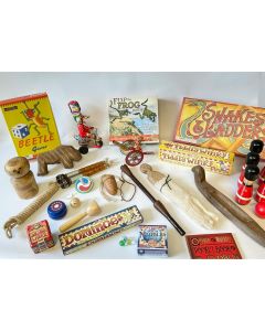 Toys Through the Ages STAR BOX