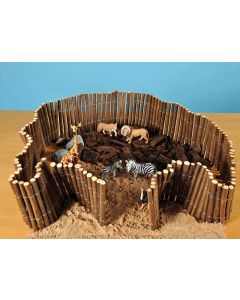 WILLOW SMALL WORLD FENCING