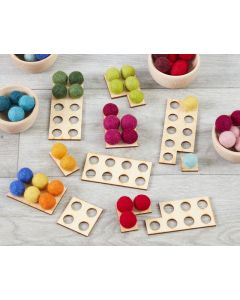 SMALL WOODEN NUMBER FRAMES (11PK)
