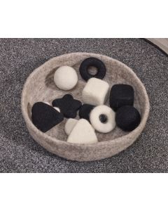 Black & White Felt Loose Parts