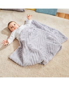 Plush Blanket With Embossing - Grey