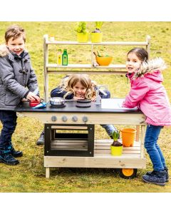 Mobile Outdoor Kitchen