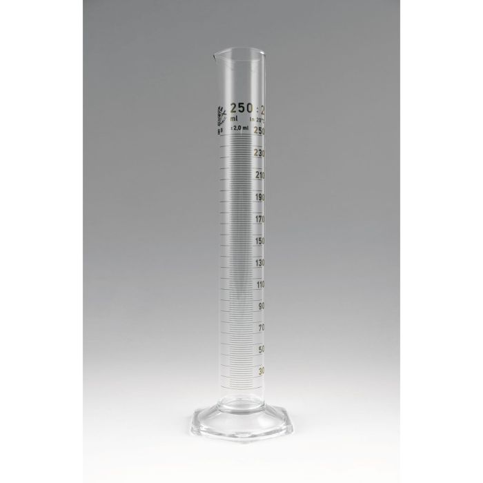 Simax Measuring Cylinders 500ml x 2.5ml Simax Measuring Cylinders 500ml x 2.5ml