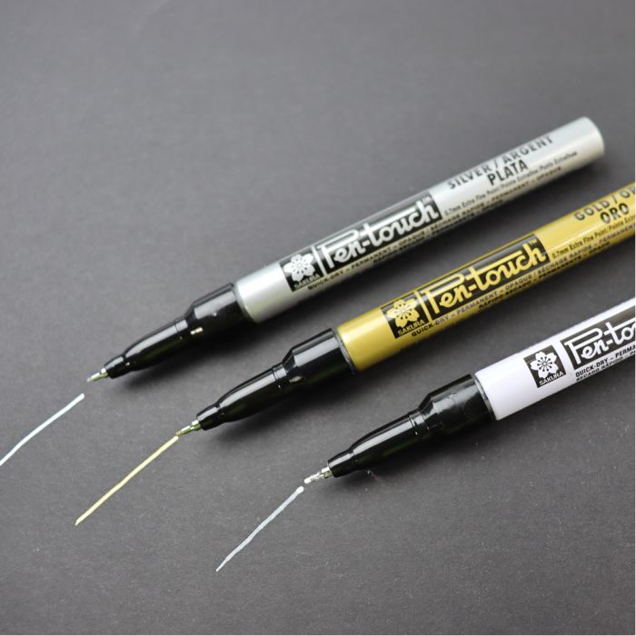 Sakura Pen-Touch Markers 0.7mm Extra-Fine