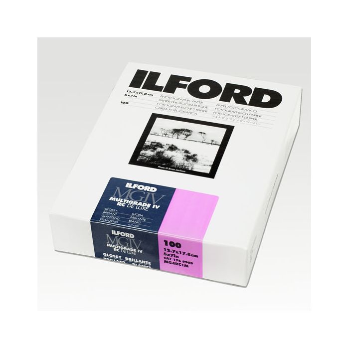 Ilford Multigrade IV RC Deluxe Photographic Paper - Glossy Ilford Multigrade IV RC Deluxe Photographic Paper - Glossy