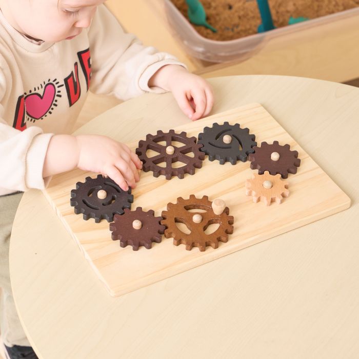 Cog Puzzle – Mixed Solid & Cut-Piece Cogs