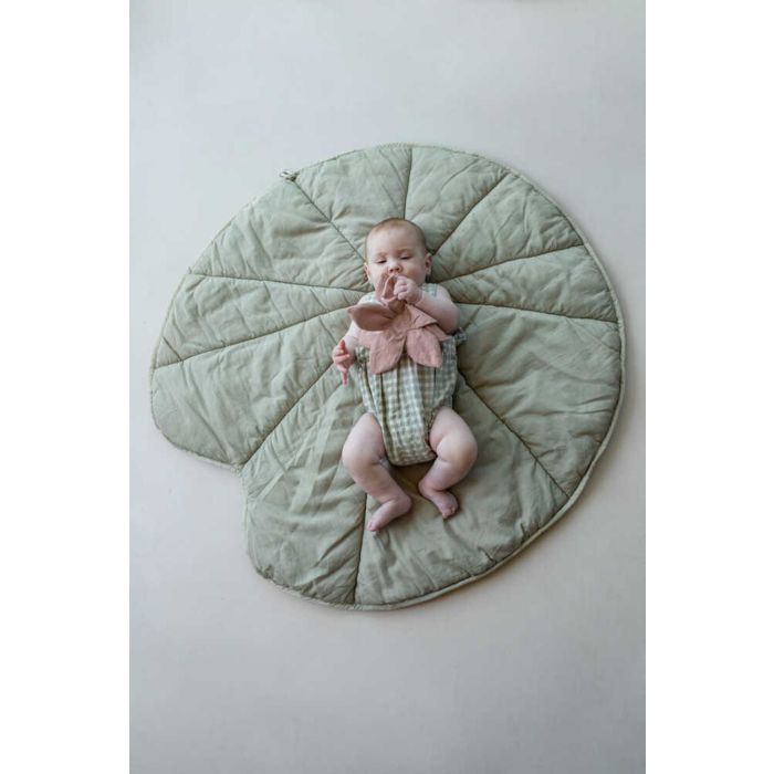 Lorena Canals Playmat Water Lily - Olive Lorena Canals Playmat Water Lily - Olive
