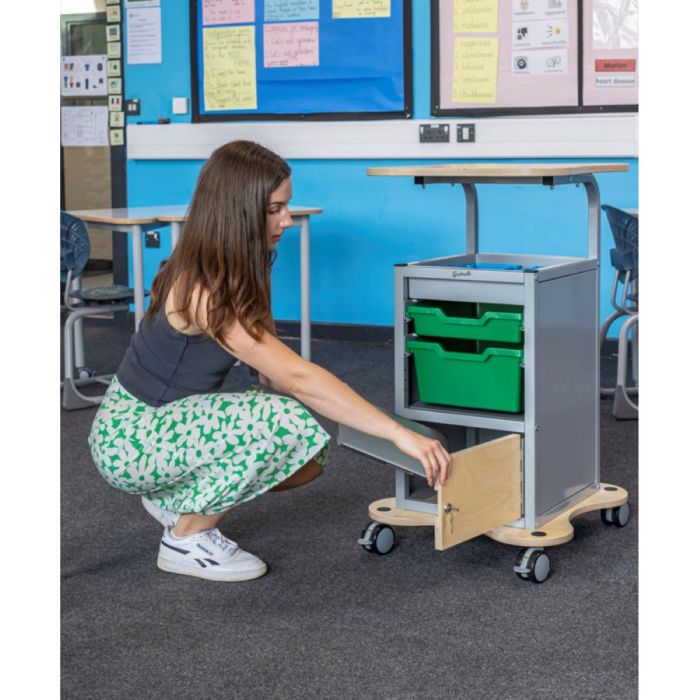 Lockable Silver Trolley with 1 Shallow & 1 Deep Tray - Green