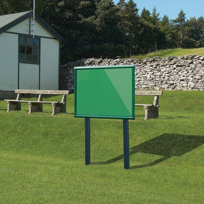 Shield Sunken Post M.ted Ext S.case 1050 x 1012mm - Green Frame/Quince