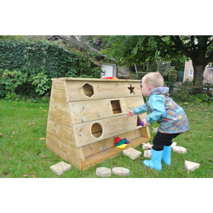 Outdoor Posting Tower 