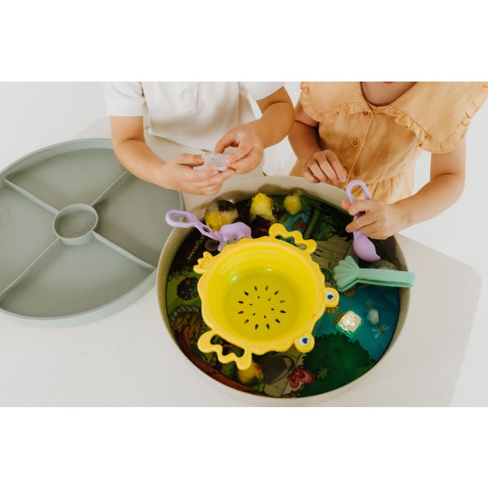halilit Jellystone Sensory Play Tray - Sage halilit Jellystone Sensory Play Tray - Sage