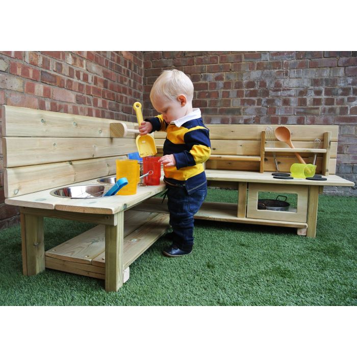 Under 2's L Shape Kitchen 