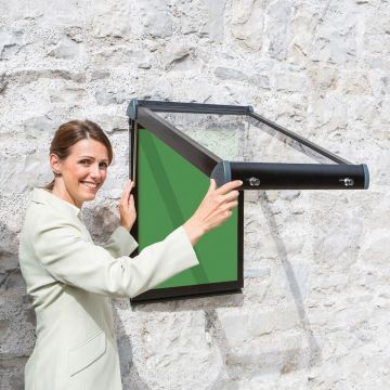 Shield Exterior Showcase 750 x 537mm - Black Frame/Quince