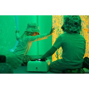 Interactive Bubble Tube With Dice & Wall Bracket Bundle