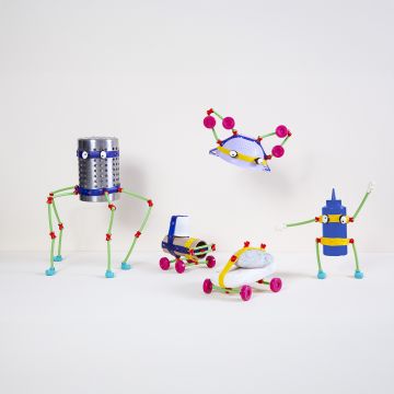BIGJIGS Toys TOYI Green Skills Kit