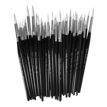 White Synthetic Brushes Assorted - Pack of 50