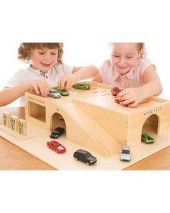 Wooden Garage & Die Cast Cars/Tray With Lid