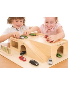 Wooden Garage & Die Cast Cars/Tray With Lid