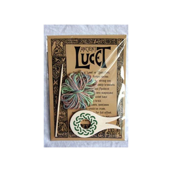 Knitting Norvik Lucet