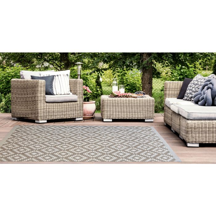 Natural Tile Indoor/Outdoor Flatweave Rug - Medium