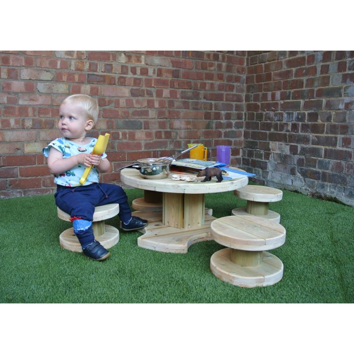 Under 2's Cable Reel Table and 4 Stools