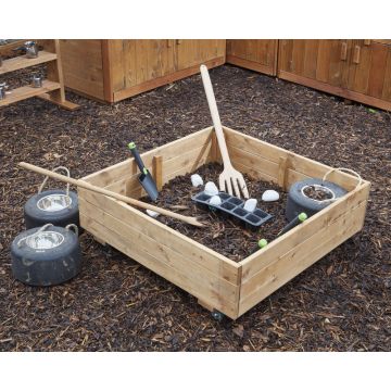 WHEELY TABLE/ SANDBOX