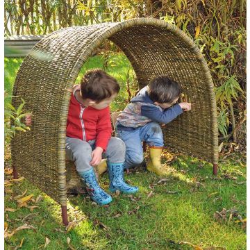 MEDIUM OUTDOOR WICKER ARCH