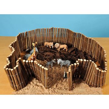 WILLOW SMALL WORLD FENCING