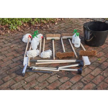 Big Muscle Outdoors Art Set