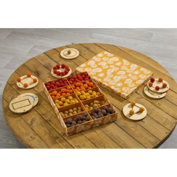 Autumn Felt Box & Balls Set