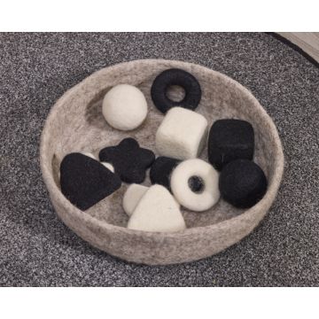 Black & White Felt Loose Parts