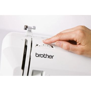 Brother RH127 Sewing Machine