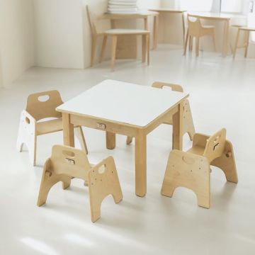 Square Table (H40cm) and Wobbler Chairs 4Pk (H20cm)