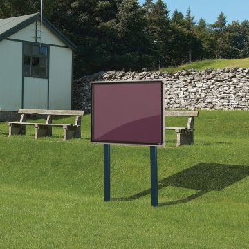 Shield Sunken Post M.ted Ext S.case 1050 x 752mm - Black Frame/Dark Wine
