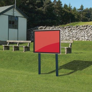 Shield Sunken Post M.ted Ext S.case 1050 x 752mm - Black Frame/Scarlet